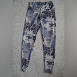 Onzie Marble Print lightweight Leggings
